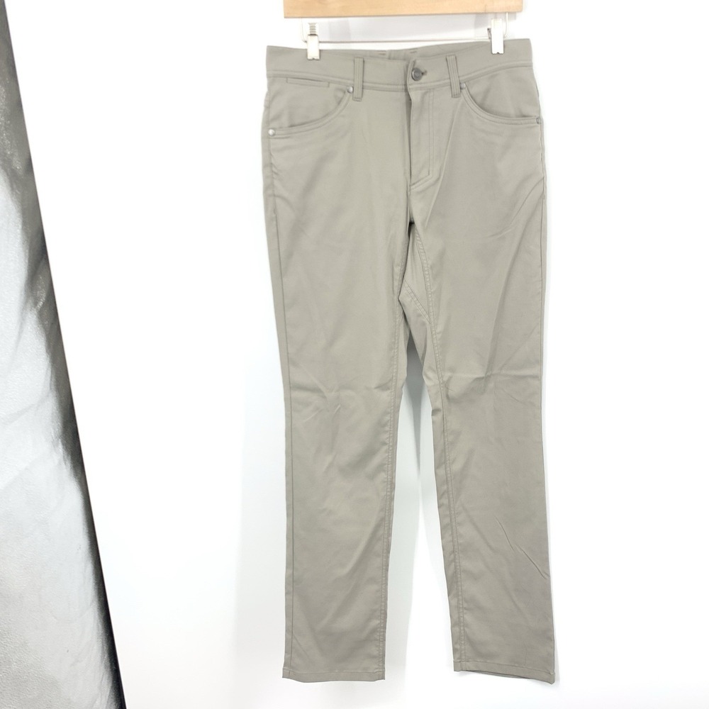 LL Bean Men‎ Size 30 x 32 Pants Beige Slim Straight Nylon Venture Stretch Brown